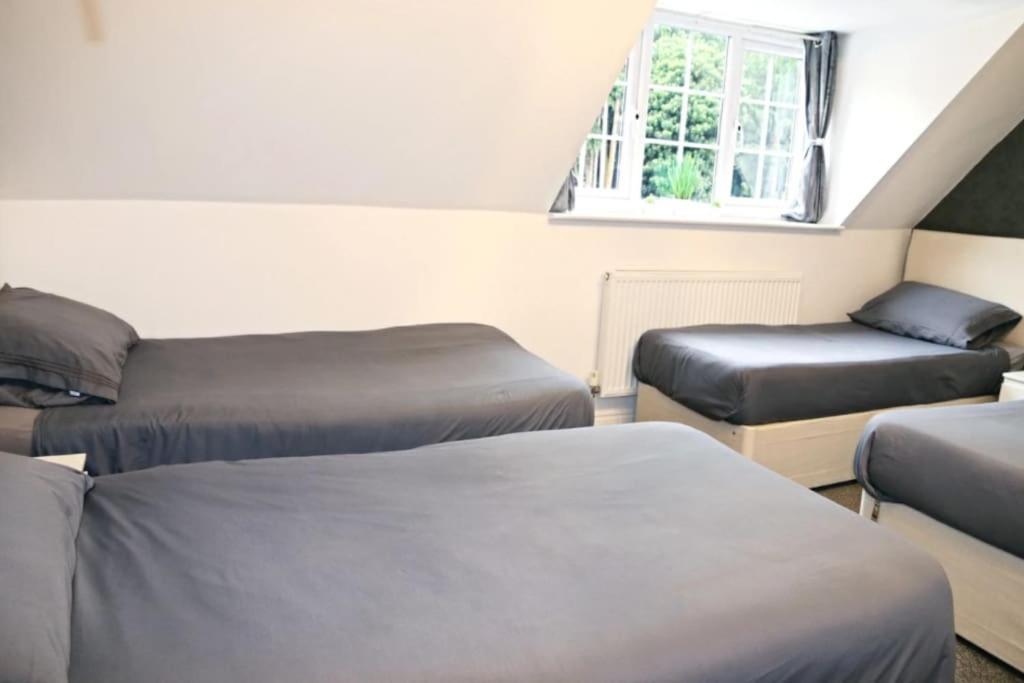 Hen & Stag Retreat Weekend Stay Sleeps 10 To 30 Тетфорд Экстерьер фото